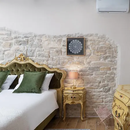 Rustica Zadarvillas Вилла Smilcic