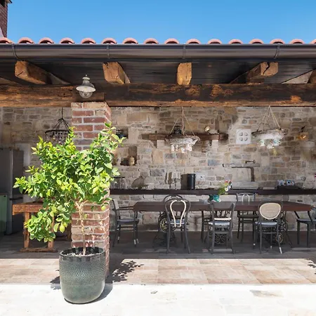 Rustica Zadarvillas