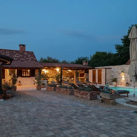 Rustica Zadarvillas * Smilcic